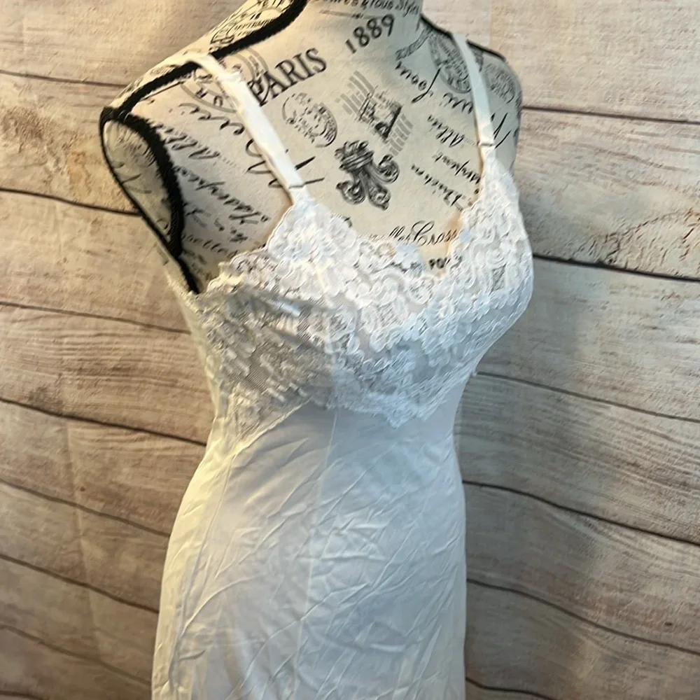 Vintage Full Body Slip Lingerie ILGWU Lace White Adjustable Straps XS - Picture 4 of 10